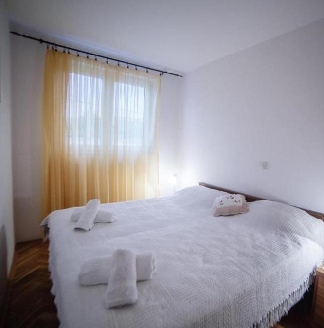 Apartmani Maris II Palit Экстерьер фото