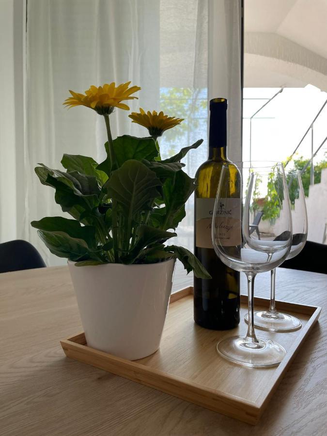 Apartmani Maris II Palit Экстерьер фото